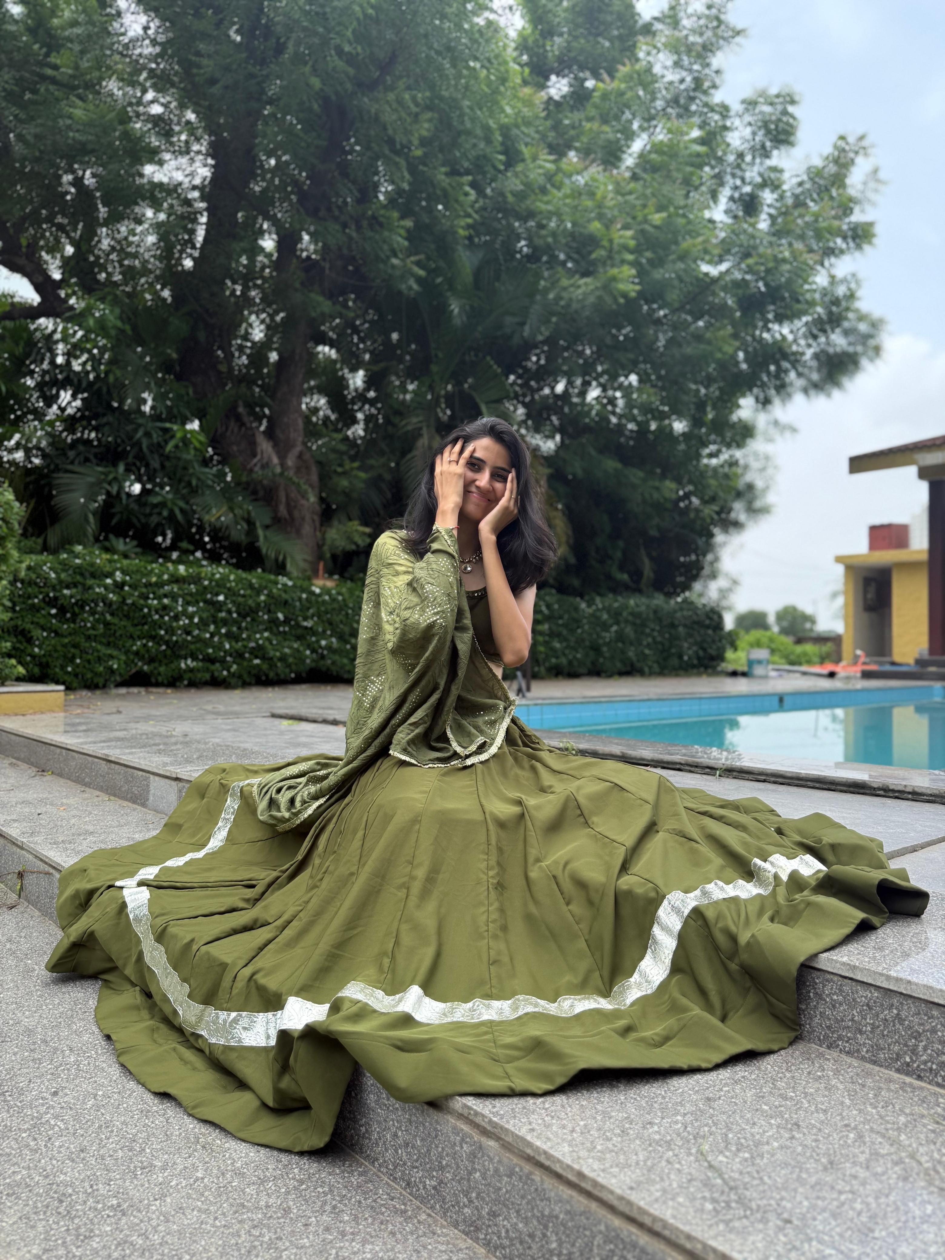 ÉLARA - Feminine Dream Shade: Olive Moss Green Choli Set