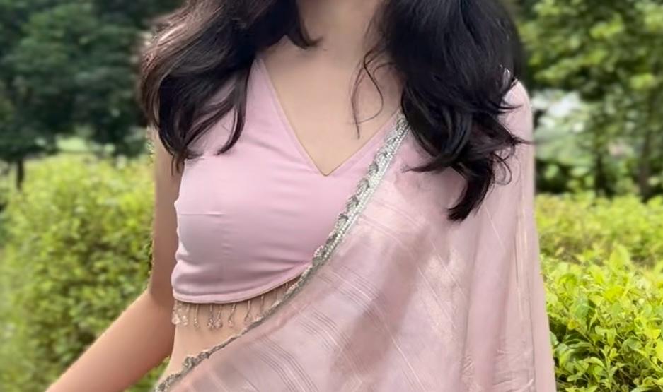 NOORE - Inner Glow Shade: Soft Pink Choli Set